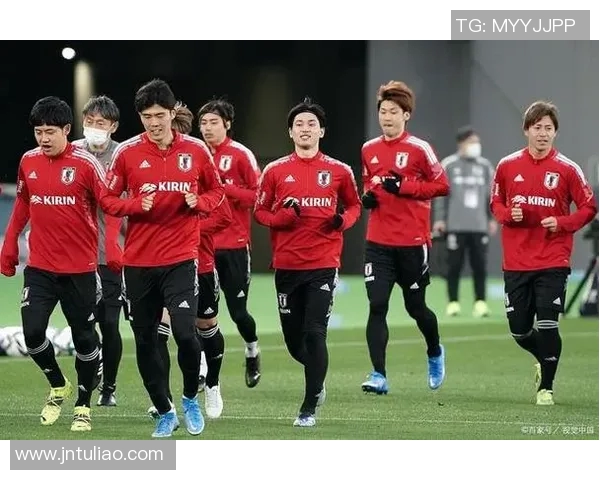 东京绿茵迎战枥木新闻力争主场胜利展现球队实力与斗志